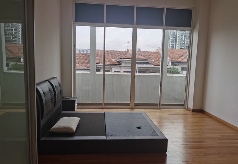 Happy Garden (Taman Gembira)