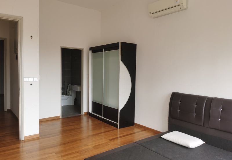 Happy Garden (Taman Gembira)