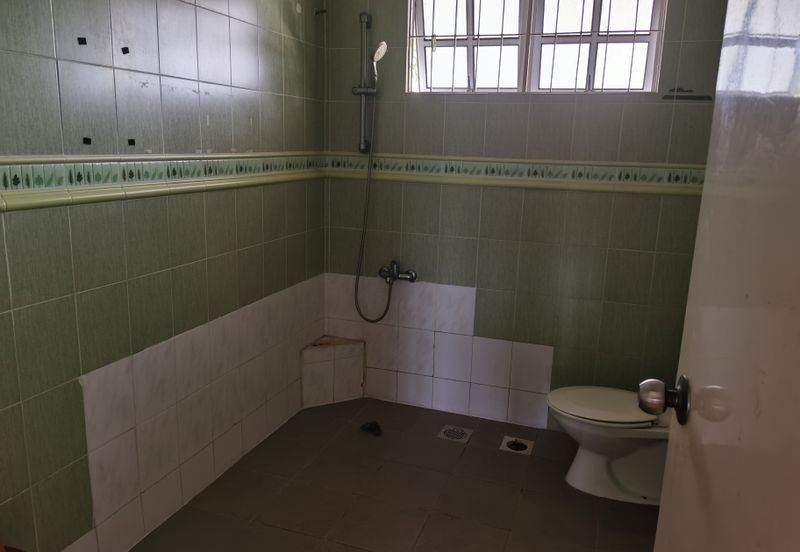 OUG/Taman Yarl Corner 2 Storey Semi D for Rent