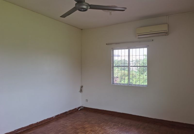 OUG/Taman Yarl Corner 2 Storey Semi D for Rent