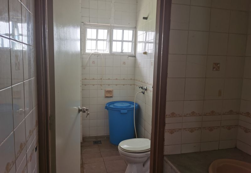 OUG/Taman Yarl Corner 2 Storey Semi D for Rent