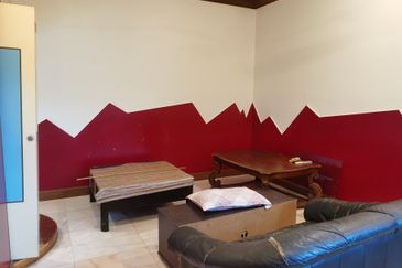 OUG/Taman Yarl Corner 2 Storey Semi D for Rent