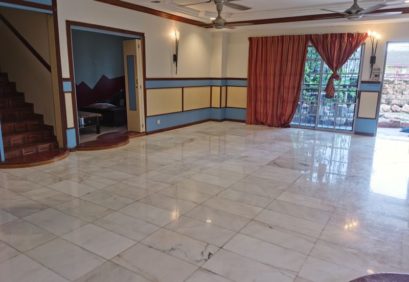 OUG/Taman Yarl Corner 2 Storey Semi D for Rent