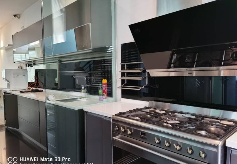 OUG/Taman Yarl 3 Storey Fully Furnished Semi D