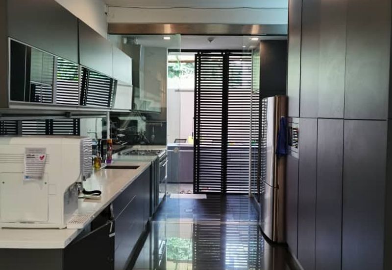 OUG/Taman Yarl 3 Storey Fully Furnished Semi D