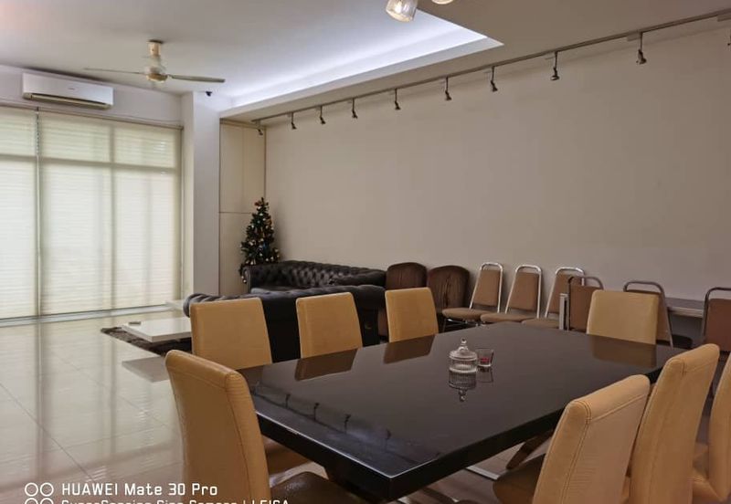 OUG/Taman Yarl 3 Storey Fully Furnished Semi D