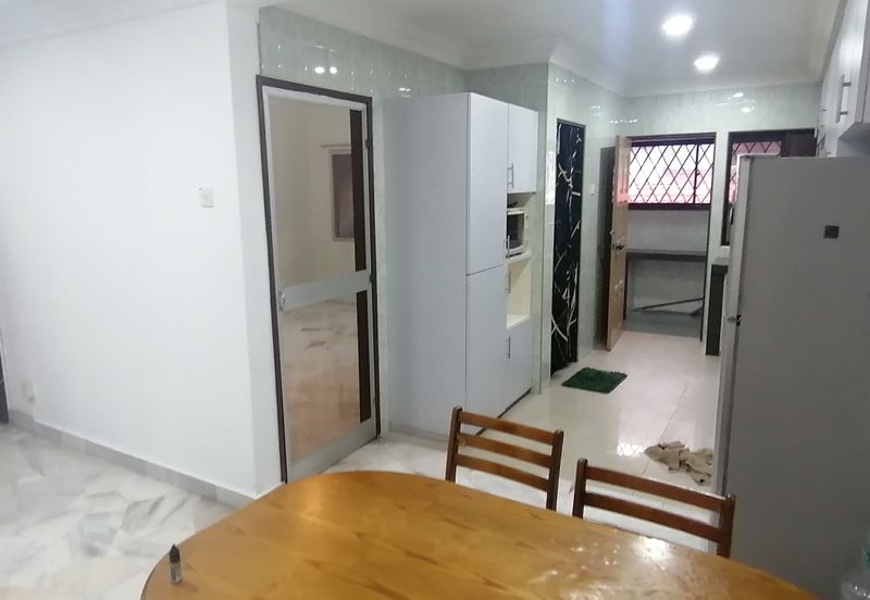 OUG/Happy Garden Ground Floor Townhouse For Rent