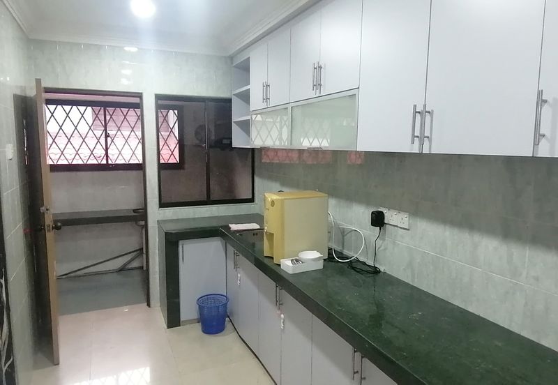 OUG/Happy Garden Ground Floor Townhouse For Rent