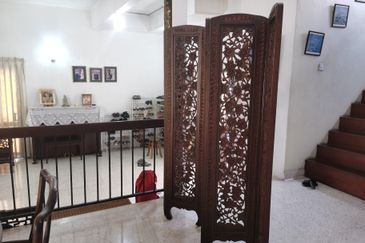 OUG/Taman United 2 Storey Bungalow For Sale