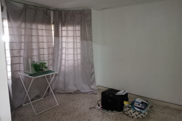 OUG/Taman Desa Gated Guarded 2 Storey Terrace Rent