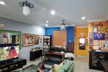 OUG/Happy Garden Gated Guarded 3 Storey Terrace