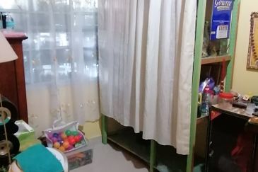 OUG/Happy Garden Gated Guarded 3 Storey Terrace