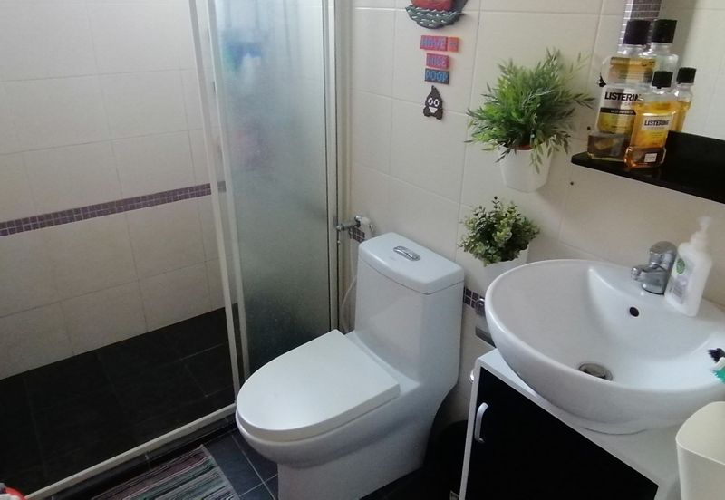 OUG/Happy Garden Gated Guarded 3 Storey Terrace