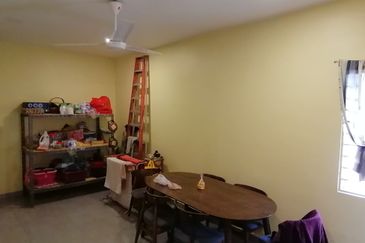 OUG/Happy Garden Rebuilt 2 Storey Terrace For Sale