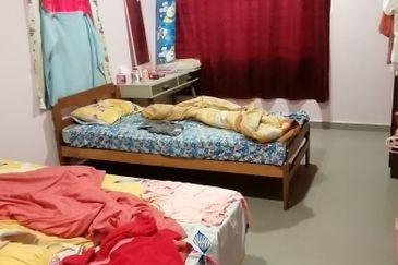 OUG/Happy Garden Rebuilt 2 Storey Terrace For Sale