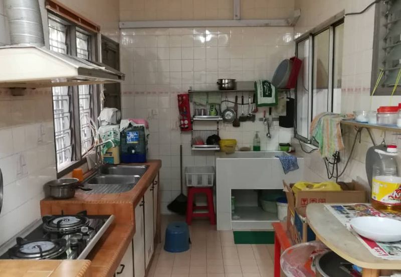 OUG/Happy Garden Fully Furnished 2 Storey Terrace 