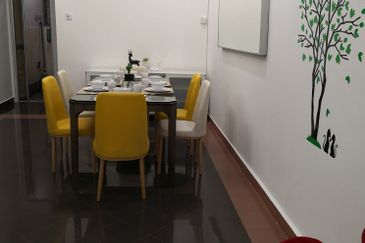 OUG/Happy Garden Fully Furnished 2 Storey Terrace 