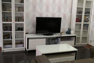 OUG/Happy Garden Fully Furnished 2 Storey Terrace 