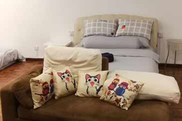 OUG/Happy Garden Fully Furnished 2 Storey Terrace 