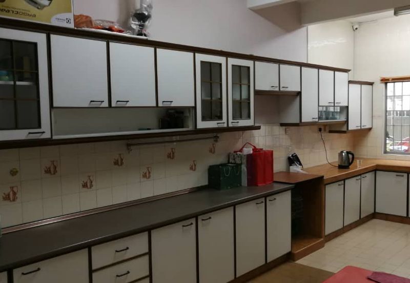 OUG/Happy Garden Fully Furnished 2 Storey Terrace 