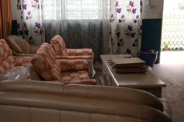 OUG/Old Klang Road Bungalow Basement Floor for Rent