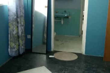 OUG/Old Klang Road Bungalow Basement Floor for Rent