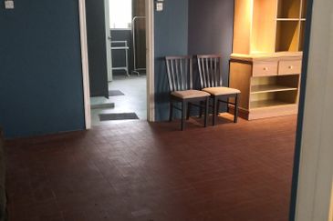 OUG/Old Klang Road Bungalow Basement Floor for Rent