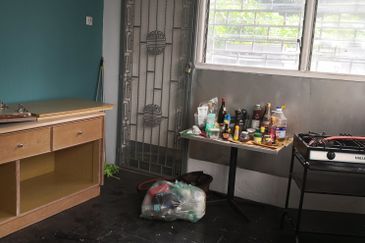 OUG/Old Klang Road Bungalow Basement Floor for Rent