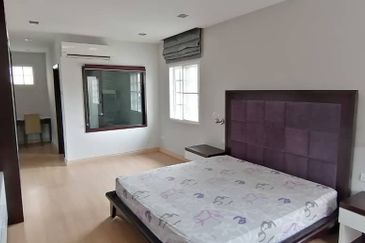 OUG/Taman Yarl 3 Storey Full Renovated Bungalow