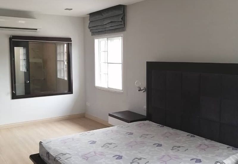 OUG/Taman Yarl 3 Storey Full Renovated Bungalow