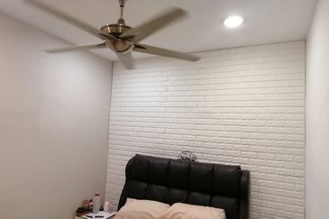 OUG/Happy Garden 1 Storey Corner Terrace For Rent