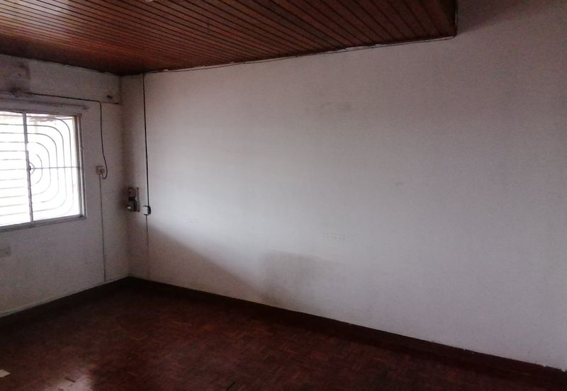 OUG/Happy Garden 2 Storey Terrace House For Sale