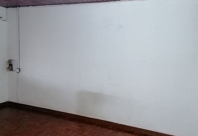 OUG/Happy Garden 2 Storey Terrace House For Sale