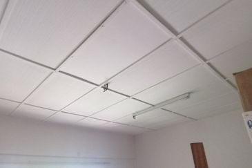 OUG/Taman Yarl Bungalow For Rent