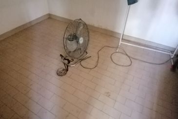 OUG/Taman Yarl Bungalow For Rent