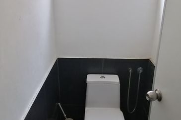 Sri Petaling 1st Floor Office For Rent