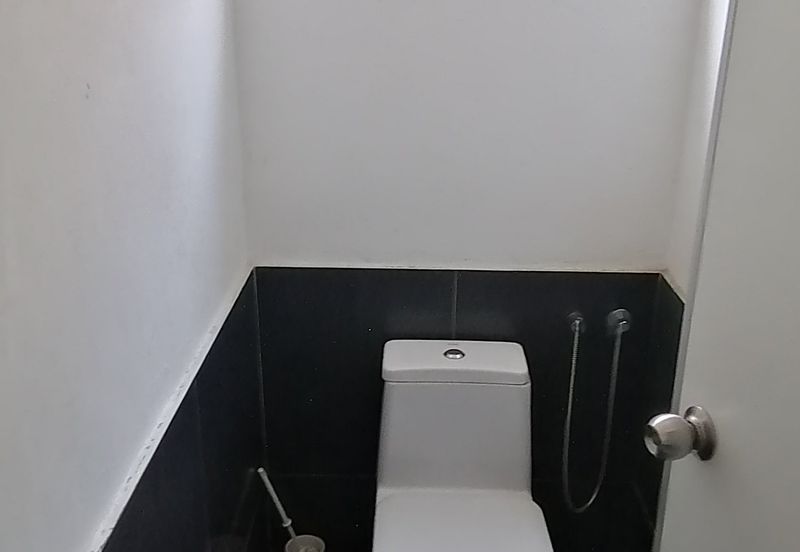 Sri Petaling 1st Floor Office For Rent