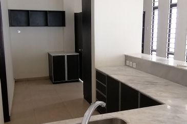 OUG/Old Klang Road Corner 2 Storey Bungalow