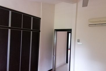 OUG/Old Klang Road Corner 2 Storey Bungalow