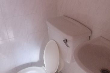 1st Floor Villa OUG Townhouse