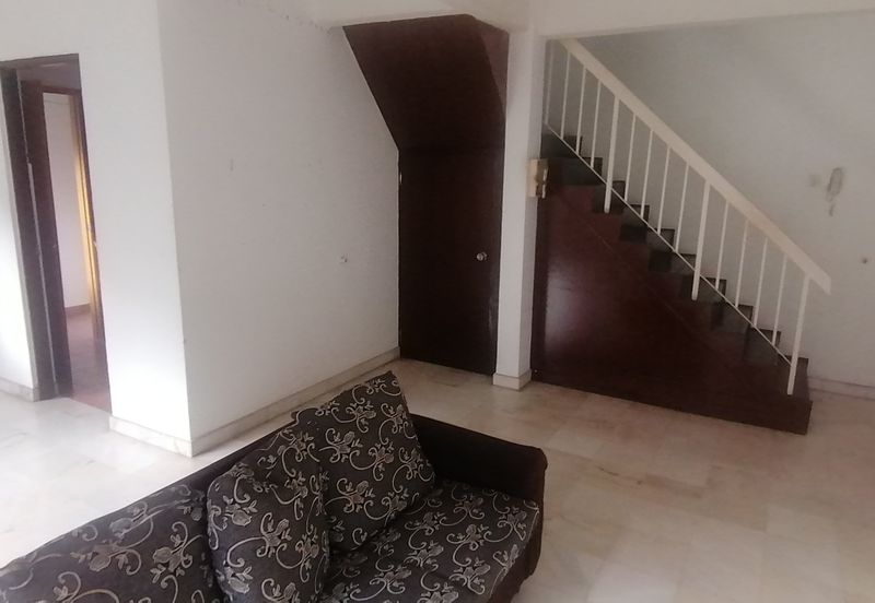 1st Floor Villa OUG Townhouse