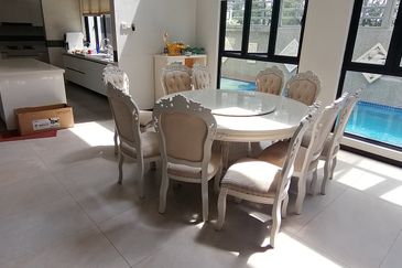 OUG/Taman Yarl Corner 3 Storey Bungalow For Sale