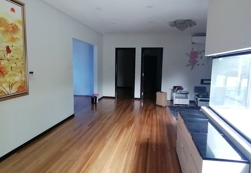 OUG/Taman Yarl Corner 3 Storey Bungalow For Sale