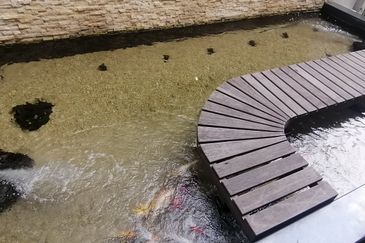 OUG/Taman Yarl 3 Storey Bungalow For Rent