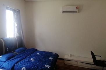 OUG/Taman Yarl 3 Storey Bungalow For Rent