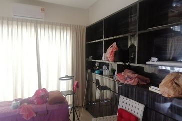 OUG/Taman Yarl 3 Storey Bungalow For Rent