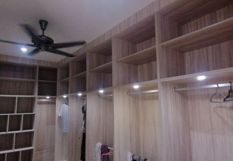 OUG/Taman Yarl 3 Storey Bungalow For Sale