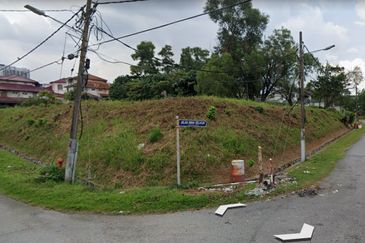 OUG/Bungalow Freehold Land For Sale