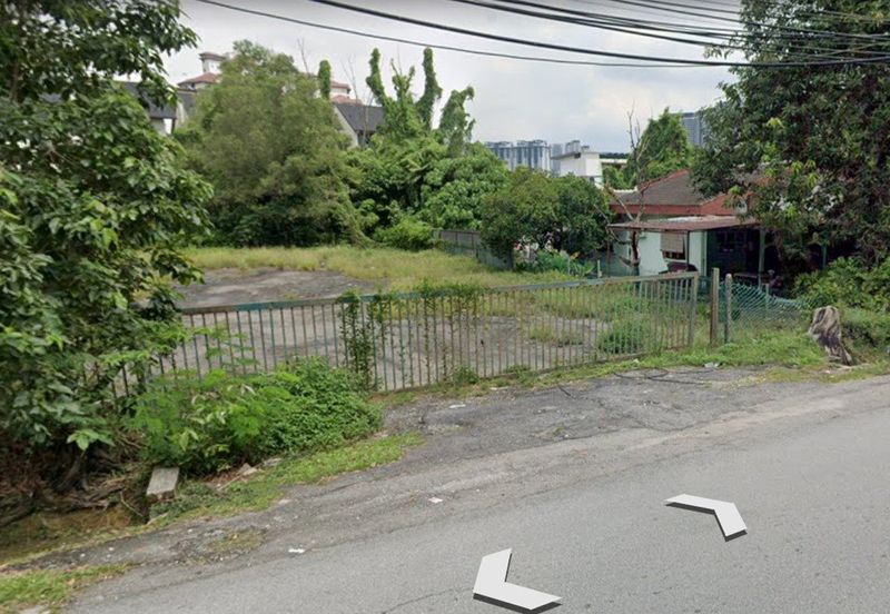 OUG/Bungalow Freehold Land For Sale