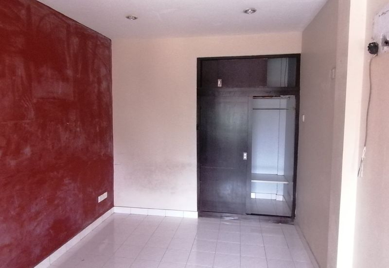 OUG/Villa OUG Townhouse For Sale